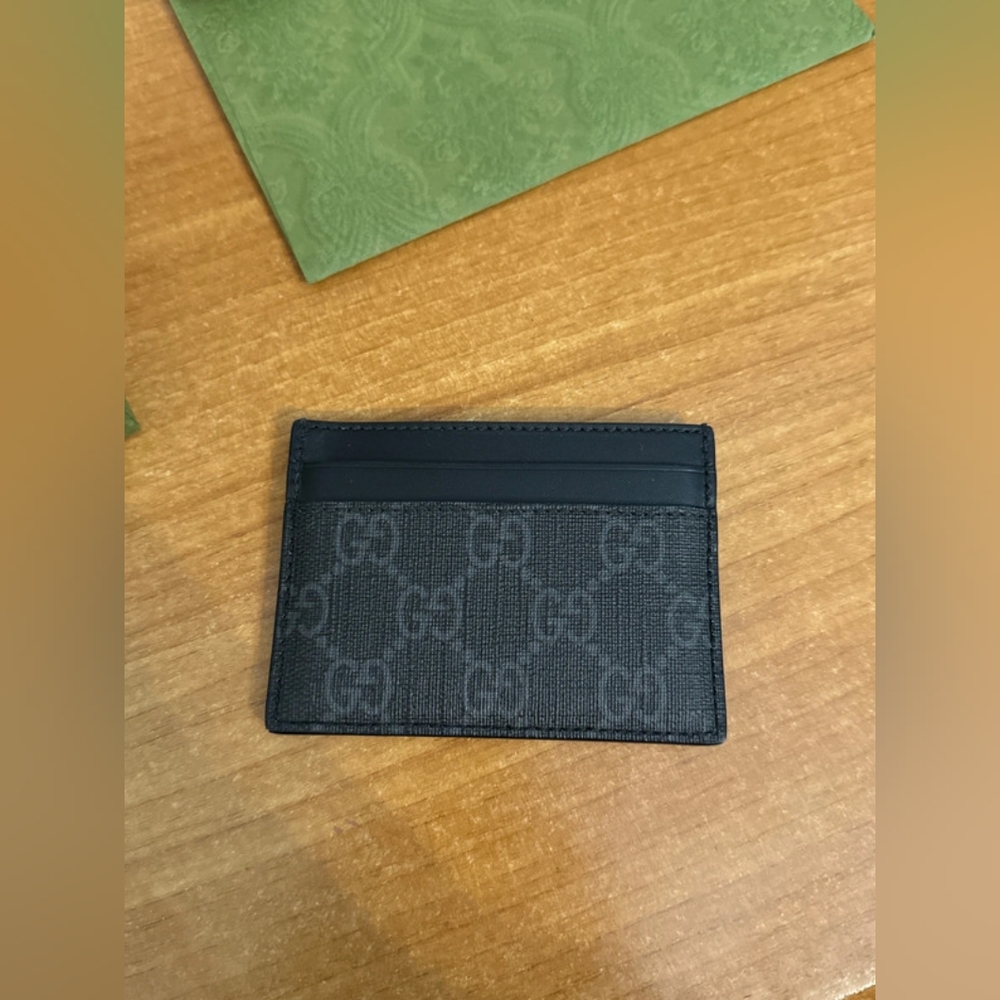 Black Cardholder with Red Snake Print - Picture 7 of 7